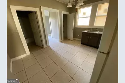 209 W Tinsley Street, Griffin, GA 30223 - Photo 7