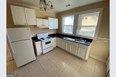 209 W Tinsley Street, Griffin, GA 30223 - Photo 5