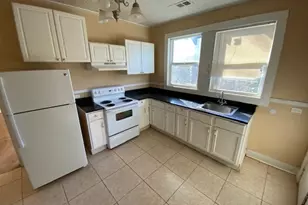 209 W Tinsley St, Griffin, GA 30223 - Photo 5