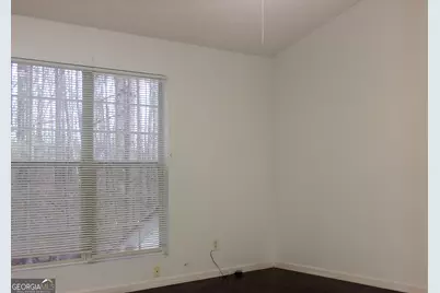 2296 Strathmoor Manor Drive, Lithonia, GA 30058 - Photo 11