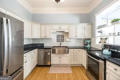 104 Howard Street, Byron, GA 31008 - Photo 17