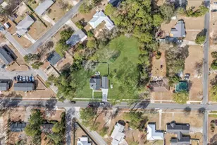 686 S 4th St, Jesup, GA 31545 - Photo 47