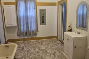 401 E Ogeechee St, Sylvania, GA 30467 - Photo 5