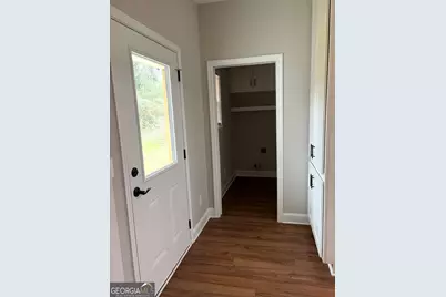 121 Johnson Street, Barnesville, GA 30204 - Photo 9
