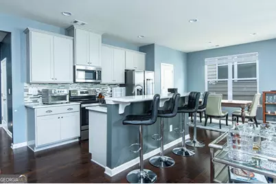 852 Regal Lane SW, Atlanta, GA 30331 - Photo 5