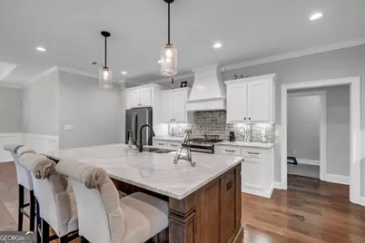 226 Landings Pointe Lane, Warner Robins, GA 31088 - Photo 9