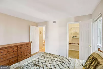 307 Granville Court #307, Atlanta, GA 30328 - Photo 17