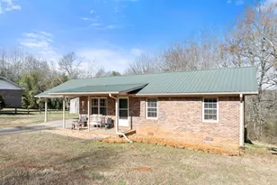 431 Clover Leaf Rd, Cleveland, GA 30528 - Photo 35