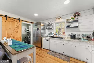 431 Clover Leaf Rd, Cleveland, GA 30528 - Photo 9