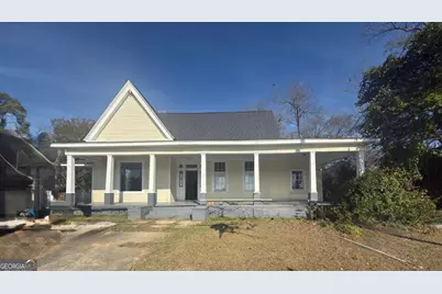 9 Academy, Hawkinsville, GA 31036 - Photo 1