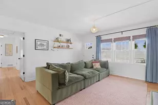 1913 E 60th St, Savannah, GA 31404 - Photo 3