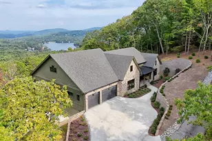 1095 Rabun Bluffs Dr, Lakemont, GA 30552 - Photo 3