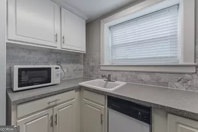 673 Boulevard NE #14, Atlanta, GA 30308 - Photo 13