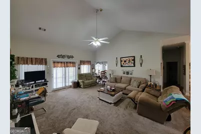 109 Cedar Creek Drive, Dublin, GA 31021 - Photo 11
