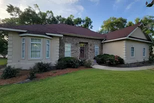 109 Cedar Creek Dr, Dublin, GA 31021 - Photo 1