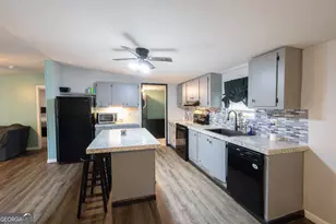 112 Fisherman Cv, Lavonia, GA 30553 - Photo 5