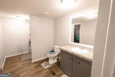 112 Fisherman Cove, Lavonia, GA 30553 - Photo 11