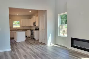 192 Paces Lakes Overlook, Dallas, GA 30157 - Photo 3