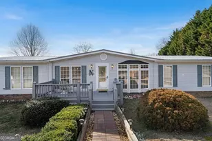 283 Bobcat Ln, Warne, NC 28909 - Photo 31