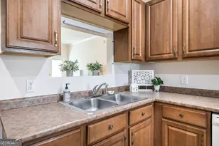 361 Spyglass Hill Dr, Perry, GA 31069 - Photo 7