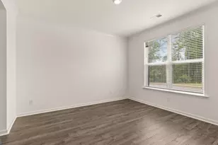 211 Sandy Oak Dr, Loganville, GA 30052 - Photo 13