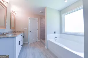 12 St Charles Pl, Grantville, GA 30220 - Photo 11