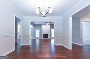 12 St Charles Pl, Grantville, GA 30220 - Photo 9