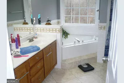 117 Brookwood Drive, Lagrange, GA 30240 - Photo 9