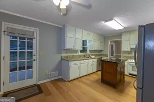 445 Merrydale Dr, Fayetteville, GA 30215 - Photo 25