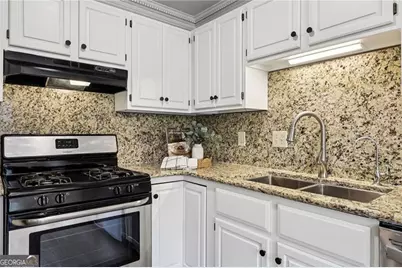 8923 Carroll Manor Drive, Atlanta, GA 30350 - Photo 15