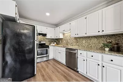 8923 Carroll Manor Drive, Atlanta, GA 30350 - Photo 5