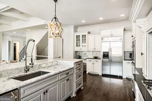 215 6 Hills Ln, Milton, GA 30004 - Photo 29