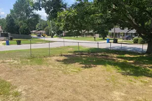 1403 Parsons Ct, Columbus, GA 31904 - Photo 17