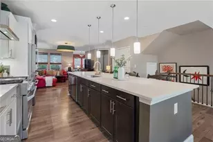 653 Hanlon Way, Alpharetta, GA 30009 - Photo 9