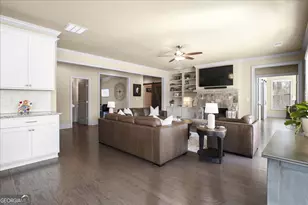 309 Sterling Lake Way, Jefferson, GA 30549 - Photo 25