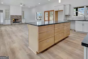 108 Woodcrest Dr, Jackson, GA 30233 - Photo 15