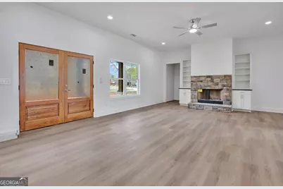 108 Woodcrest Drive, Jackson, GA 30233 - Photo 5