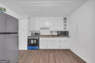 303 Martin Cir, Athens, GA 30601 - Photo 9