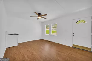 303 Martin Cir, Athens, GA 30601 - Photo 5