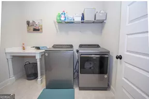 208 Township Dr, Senoia, GA 30276 - Photo 25