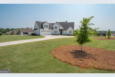 208 Township Drive, Senoia, GA 30276 - Photo 3