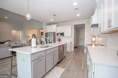 208 Township Drive, Senoia, GA 30276 - Photo 15