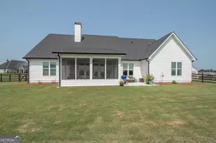 208 Township Dr, Senoia, GA 30276 - Photo 5