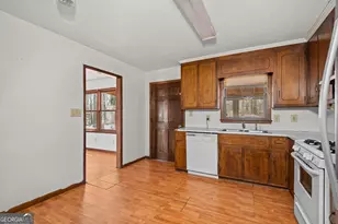 1049 Hwy 36 E, Jackson, GA 30233 - Photo 13