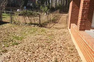 2513 Graywall St, East Point, GA 30344 - Photo 7