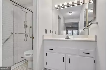 583 Emory Oaks Way, Decatur, GA 30033 - Photo 13