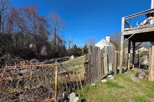 121 Bombay Ln, Grantville, GA 30220 - Photo 5