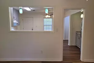 47 W New St, Winder, GA 30680 - Photo 9