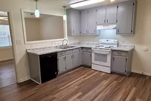 47 W New St, Winder, GA 30680 - Photo 11