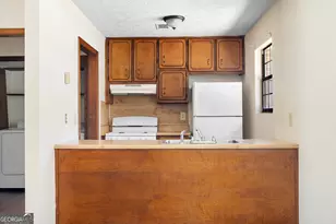 355 Santa Fe Trail, Ellenwood, GA 30294 - Photo 9